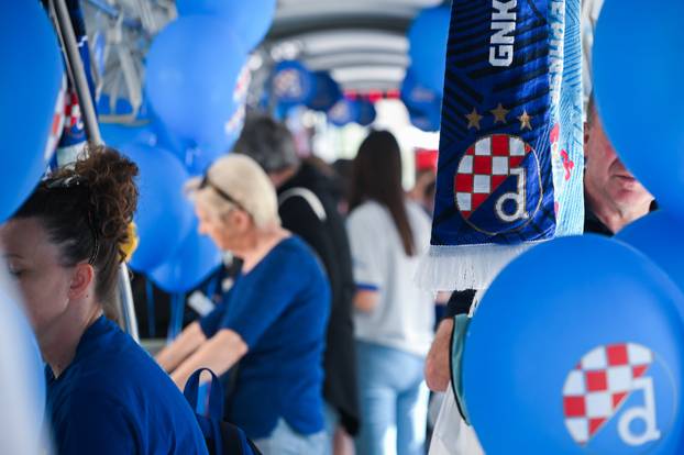 Zagreb: Proslava 115. rođendana GNK Dinamo uz vožnju rođendanskim tramvajem 