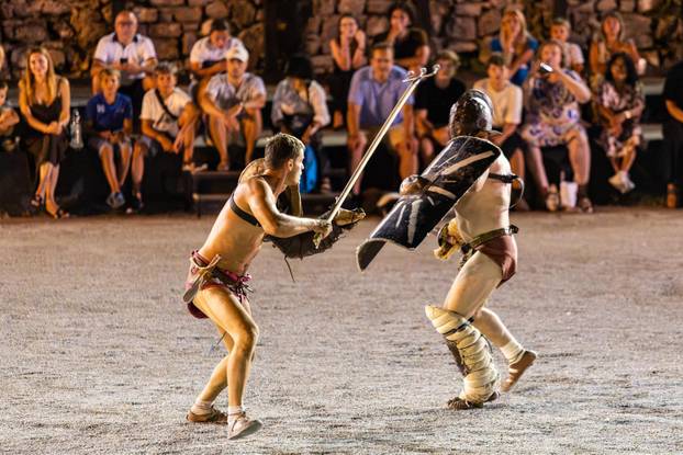 Borbe gladijatora u pulskoj Areni