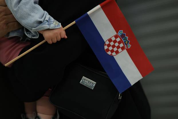 Hrvatski državljani iz Ujedinjenih Arapskih Emiratima sletli su u zracnu luku u Zagrebu 