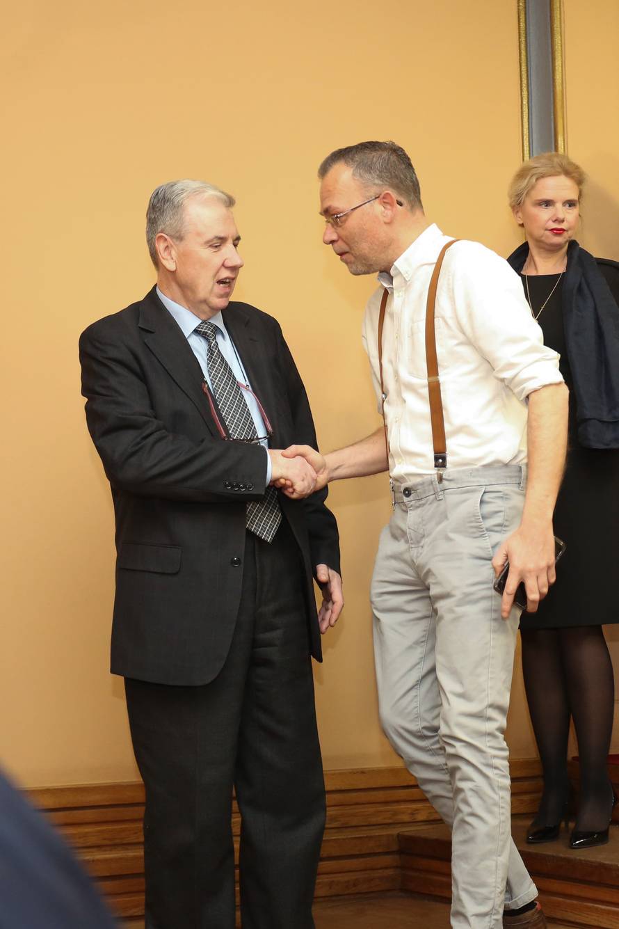Bandiću je prošao proračun: 'Prodali su se za 1400 kuna'