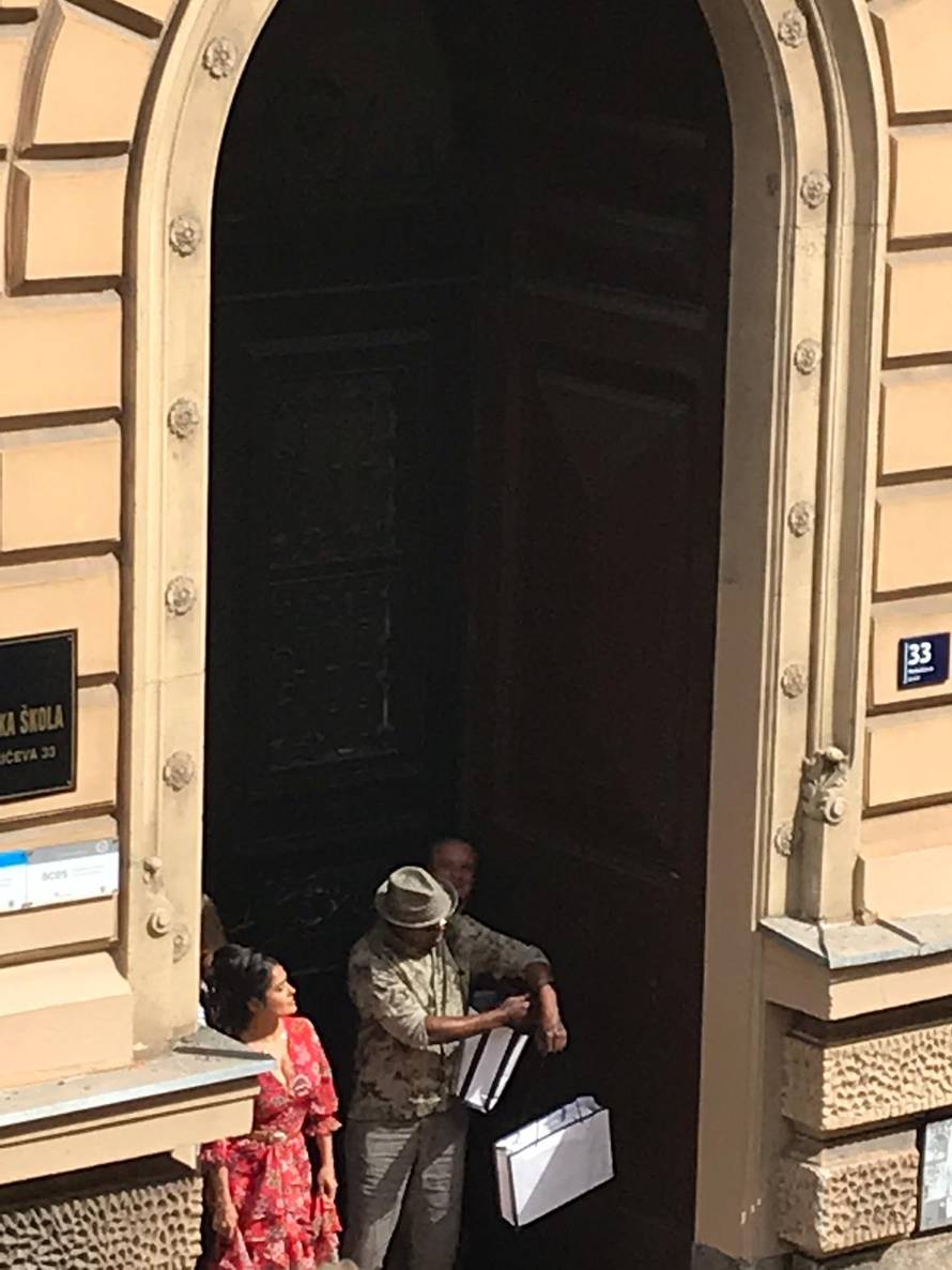 Frka u školi: Salma i Jackson u ekonomskoj, učenika nigdje...