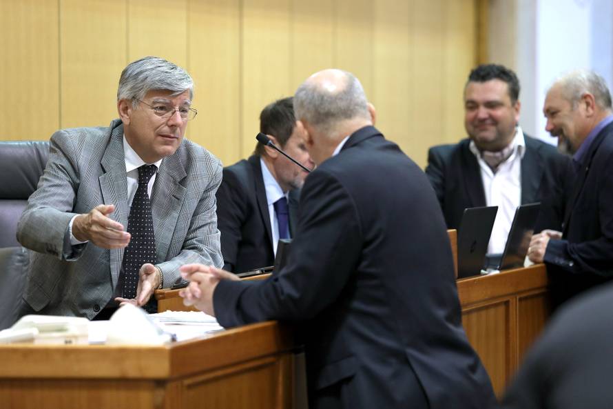 'Zbog otkaza u Konzumu tražit ćemo ostavku ministrice Dalić'