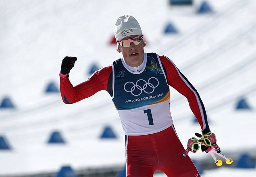 Cross-Country Skiing - Men's 10km + 10km Skiathlon