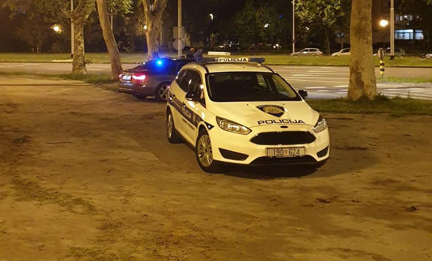 'Čuli smo pucnjeve, iz prolaza je izašao muškarac, šepao je...'