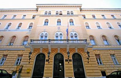 Zadar: Trojica su se nakon ročišta potukla ispred suda