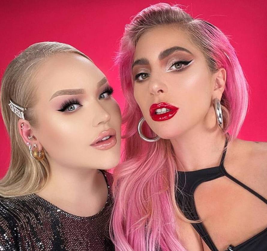 Slavna YouTuberica otkrila da je bila muško: Ovo je olakšanje