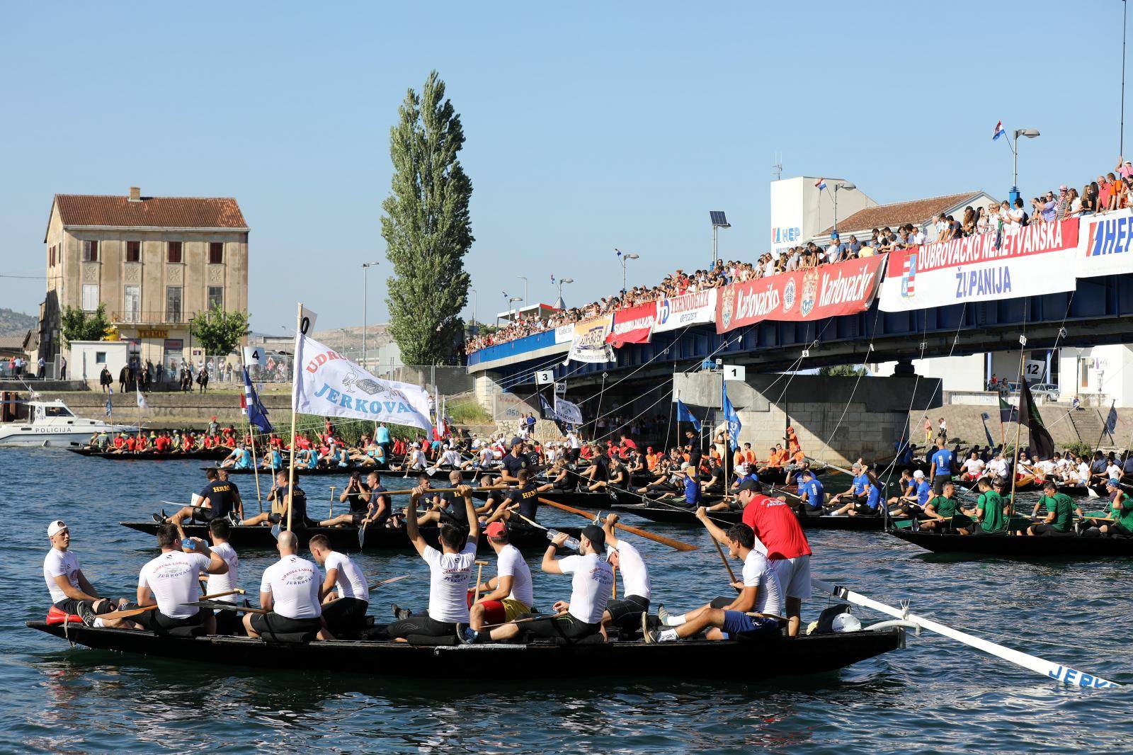 Metković: Start 22. Maratona lađa