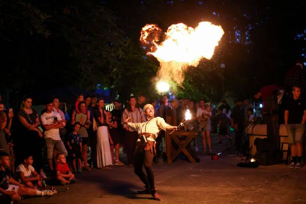 Donja Stubica: Borbe vatrom na Tahijevom viteškom turniru