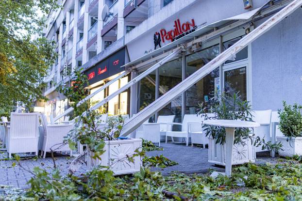 Olujno nevrijeme poharalo Mostar 