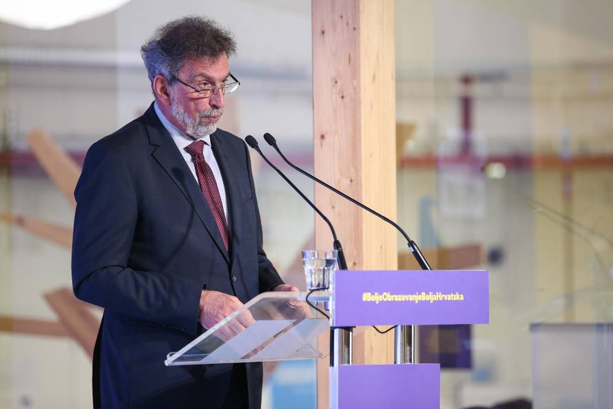 Zagreb: Ministar Fuchs na konferenciji 24sata "Bolje obrazovanje bolja Hrvatska"