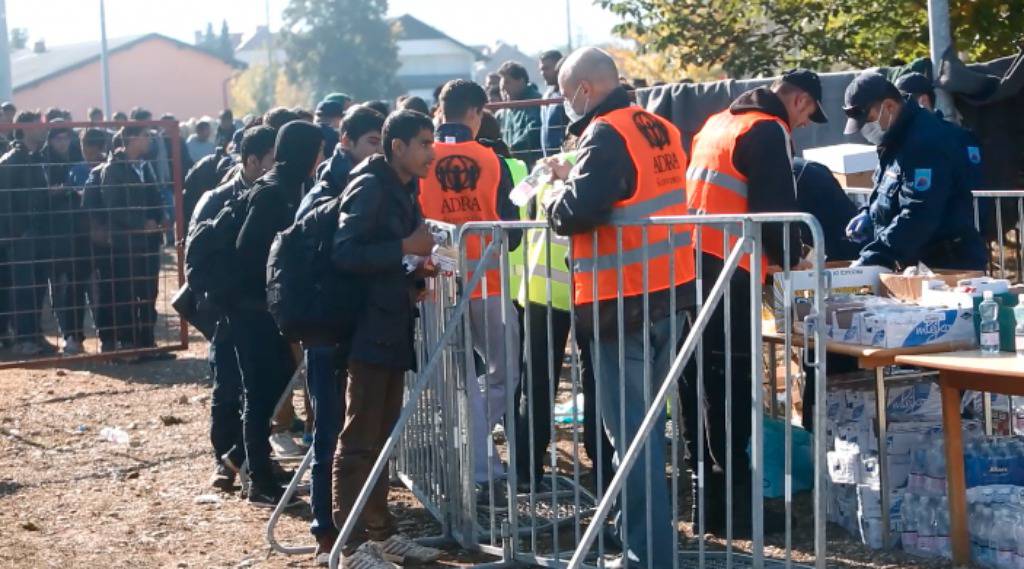 Volonteri velika srca: Daju sve da im olakšaju ove teške dane