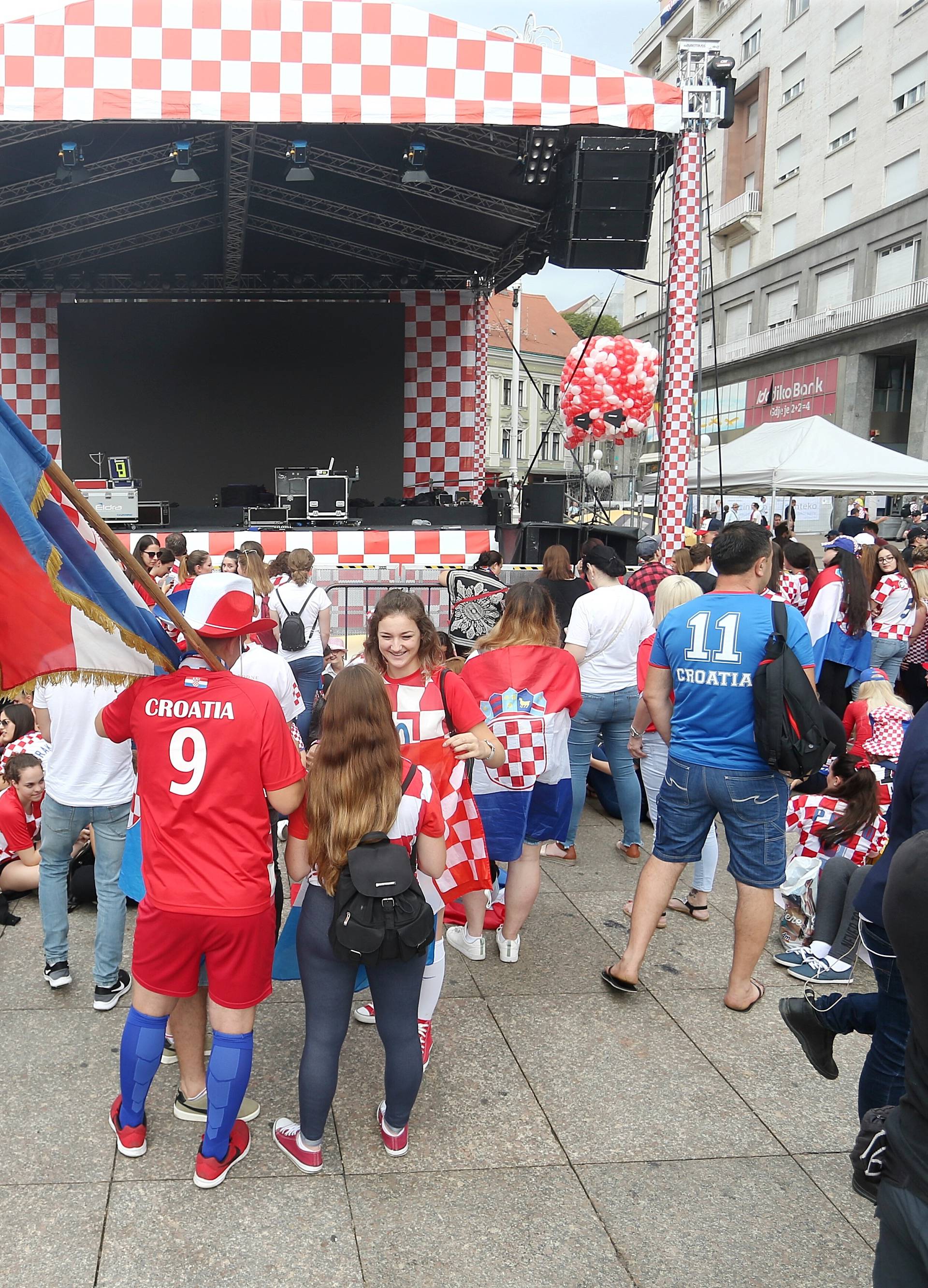 Zagreb: Pripreme za veliki doÄek hrvatske reprezentacije