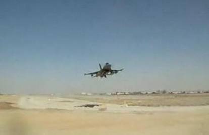 F-16 je proletio samo par metara iznad razine zemlje