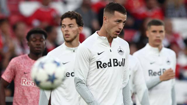 Champions League - Group D - Benfica v FC Salzburg