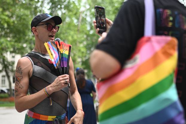 Zagreb: 25. Povorka ponosa LGBTIQ zajednice "Korak po korak, iskorak!"