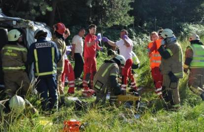 Nesreća u Sloveniji: Na policiju naletio kamion, dvoje mrtvih