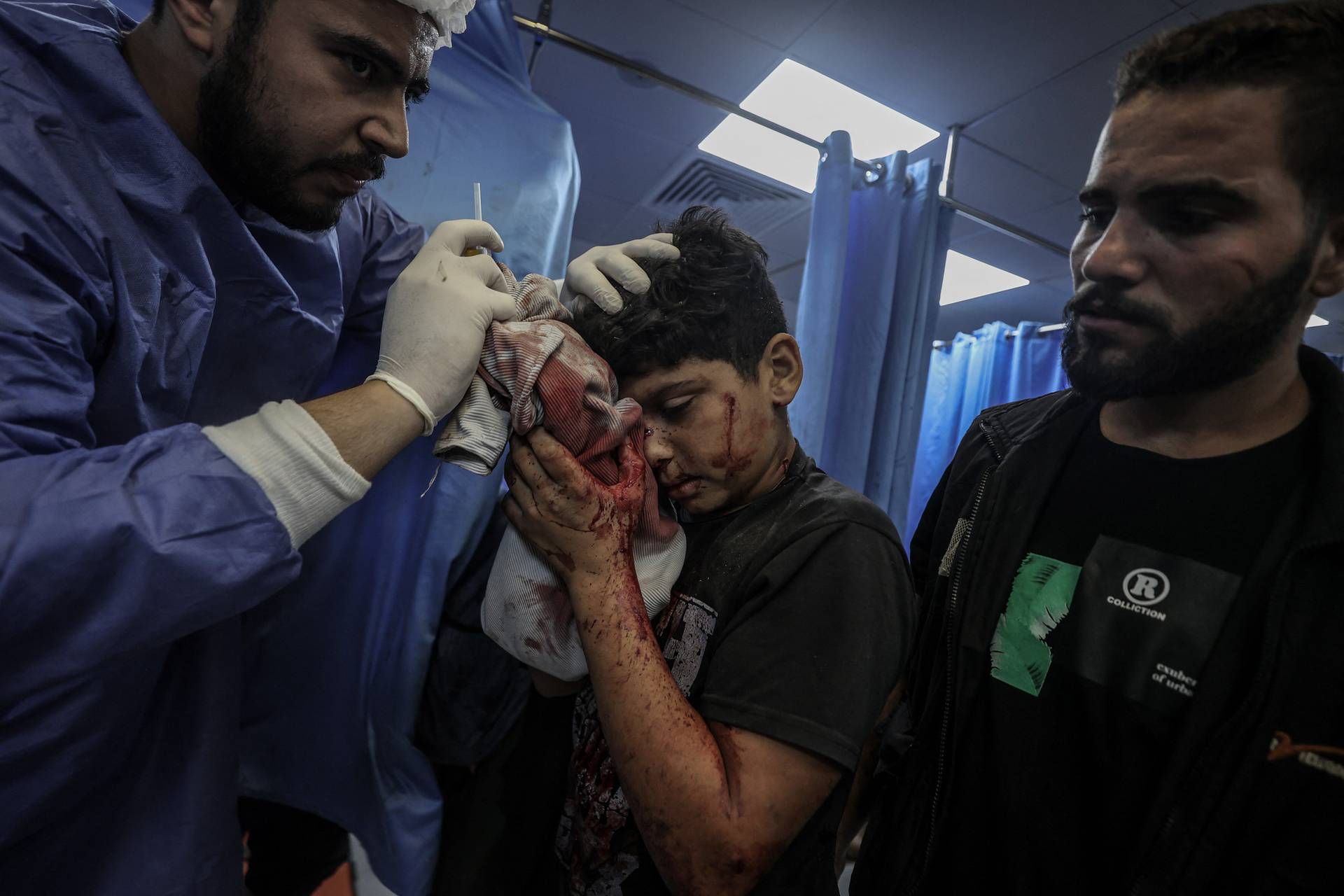 Hundreds killed in Israeli attack on Gaza Al-Ahli Baptist Hospital