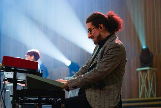 Zagreb: Adi Sose održao koncert u rasprodanoj dvorani Lisinski