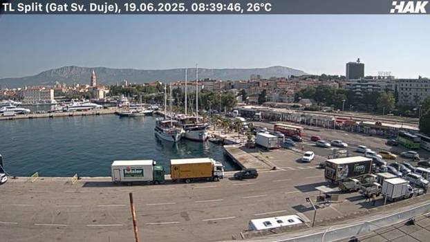 FOTO Zagužvalo na hrvatskim autocestama, gužve na granici: Pogledajte kolike su kolone...