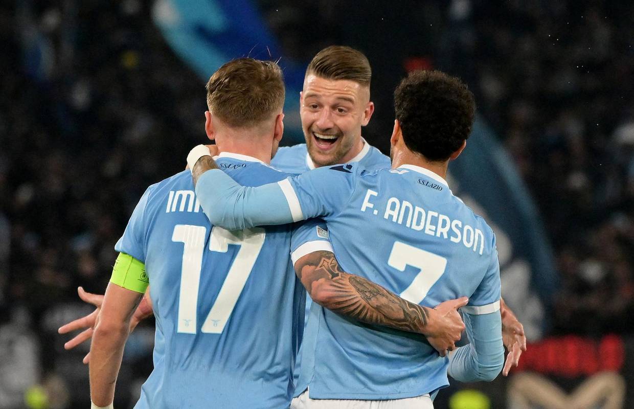 Velika slavlja Rimljana: Lazio napunio Cagliari, Roma srušila Atalantu! Igrali Pašalić i Bašić