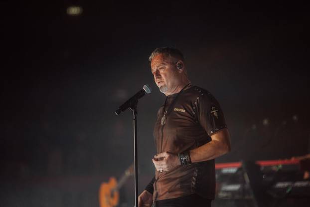 FOTO Pogledajte atmosferu s prvog koncerta Thompsona na prepunim splitskim Gripama