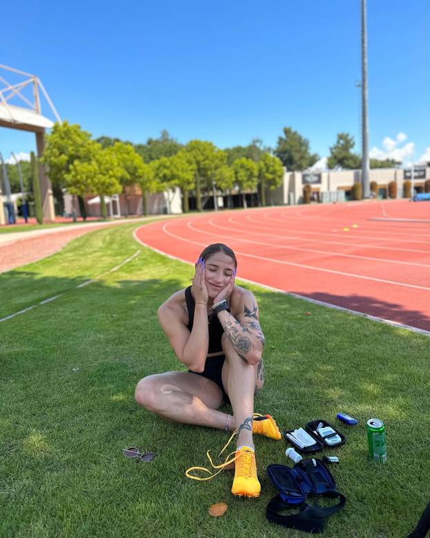 FOTO Prekrasna poljska trkačica ponosna je na svoje tetovaže: 'One mi daju snagu i poticaj'