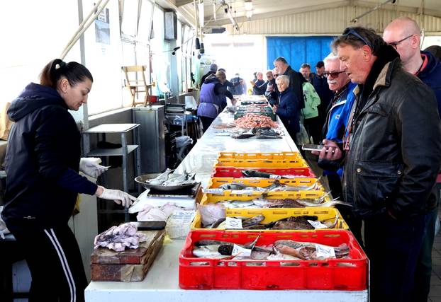 Šibenik: Poskupljenje plavog dizela još se nije odrazilo na cijene u ribarnici
