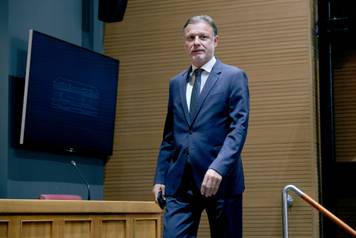 Zagreb: Sabor izglasao ponovno uvođenje vojnog roka