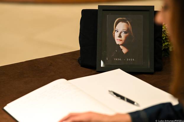 Zagreb: Održana komemoracija za Gabi Novak 