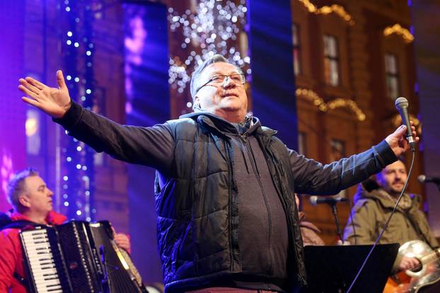 Zagreb: Na glavnom Trgu održan koncert Želim život za zakladu Ana Rukavina