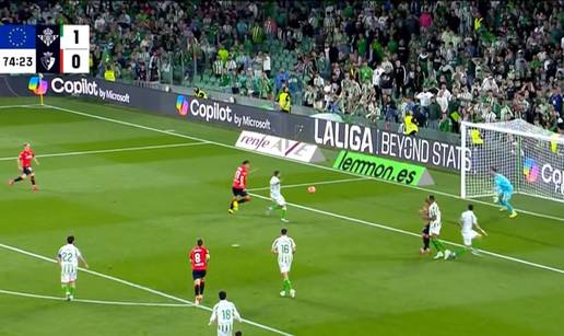 VIDEO Budimir drži Osasunu u borbi za Europu! Pogledajte kako je 'vatreni' šokirao Betis