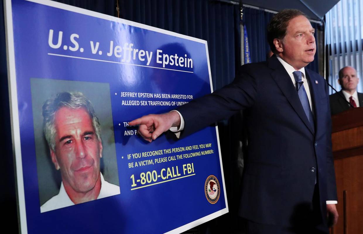 Nove optužbe protiv Epsteina: 'Žrtve su imale tek 12 godina'