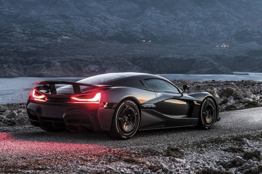 Rimac otkrio "C2": Električni superautomobil juri 412 na sat