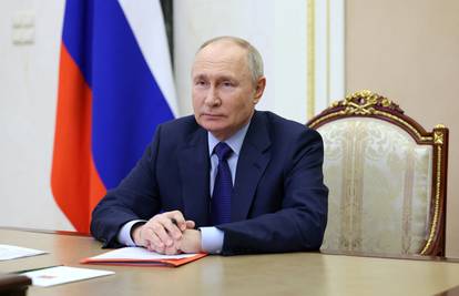 Putin čestitao ruskoj  vojsci na zauzimanju Avdijivke: 'Izvanredne vojne aktivnosti'