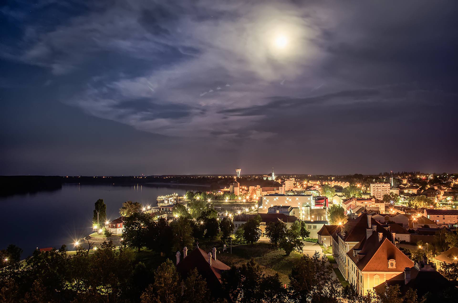 Od sjajne hrane do kupanja i sunčanja na adi, Vukovar ima sve za nezaboravno ljeto