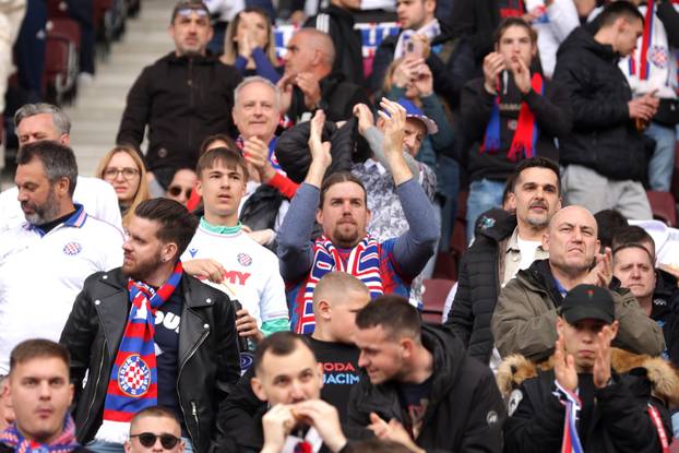 Ženeva: Navijači spremni za utakmicu finala Lige prvaka mladih između AZ Alkmaara i Hajduka