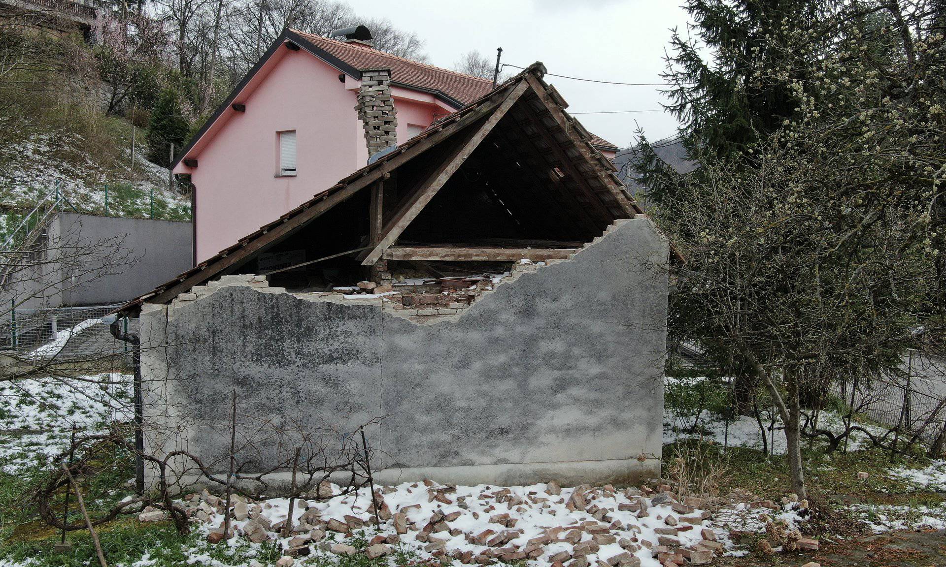 Prizori užasa iz zraka: Ovo su domovi iz epicentra potresa...