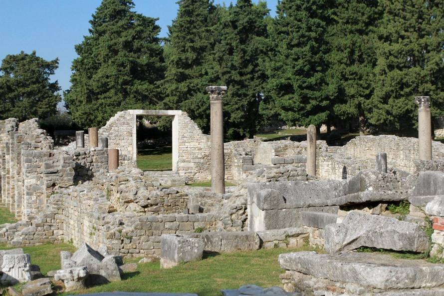 Župan priznao da je spalio set filma o đavlu u Solinu, ali neće biti kažnjen. Spašava ga zastara