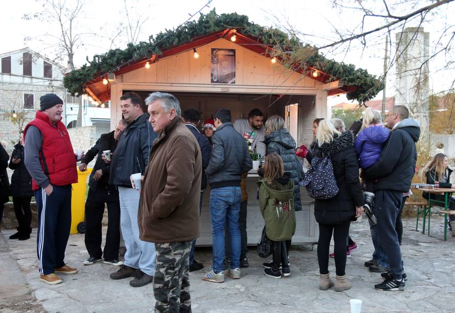 Skijaški spektakl uz more: Iška kraljica privukla je stotine ljudi