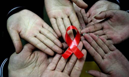 Djeca u Indiji se transfuzijom krvi zarazila virusom HIV-a