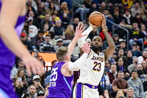 NBA: Los Angeles Lakers at Utah Jazz