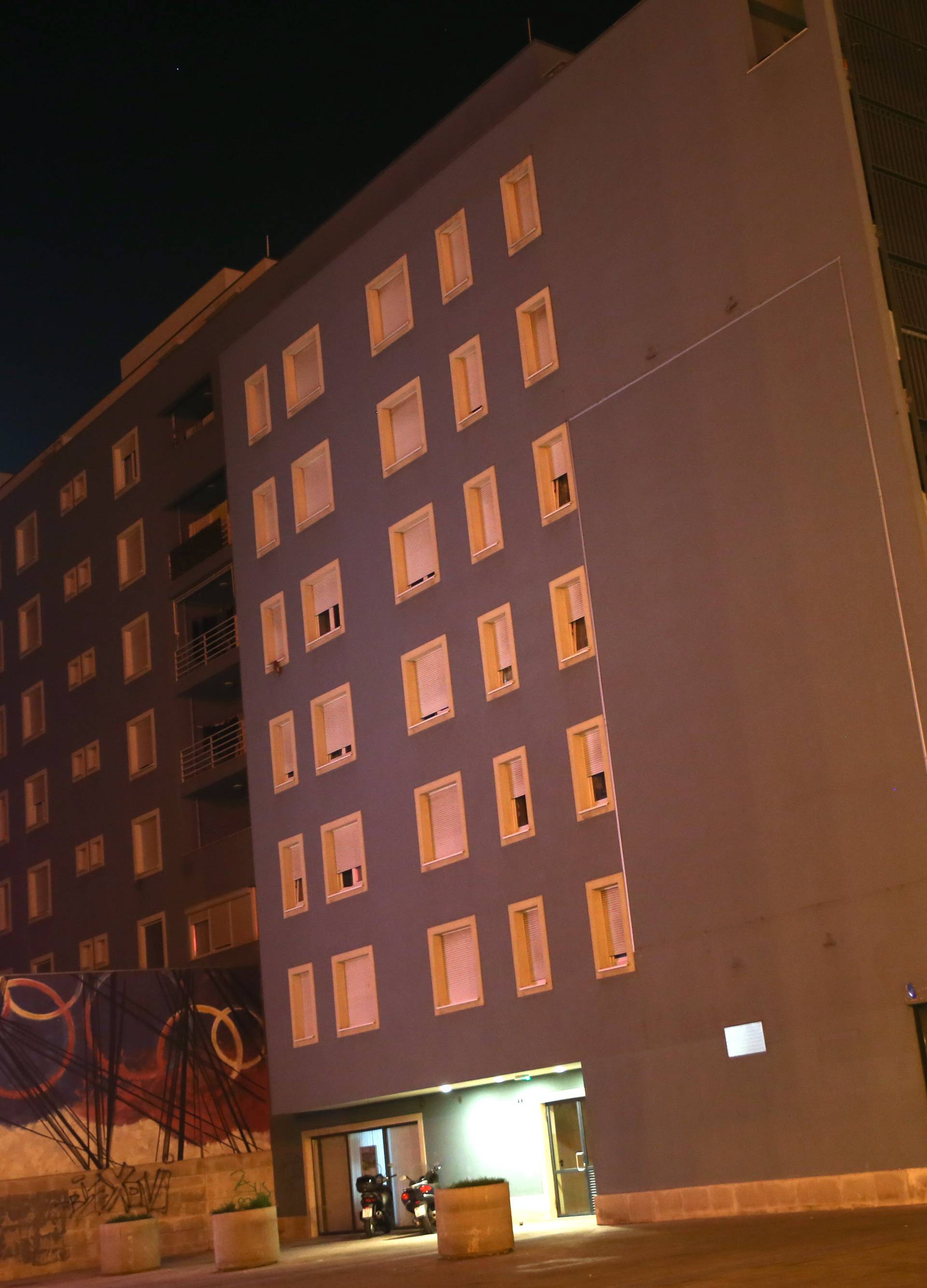 Tragedija u Splitu: Dječak pao s petog kata zgrade u Brodarici