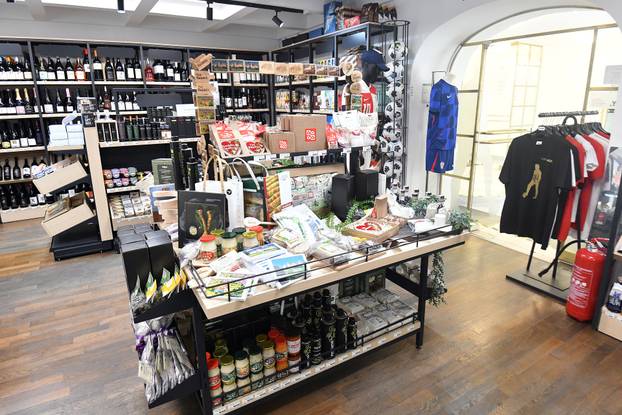 Varaždin: Suvenir shop u vlasništvu Zlatka Dalića