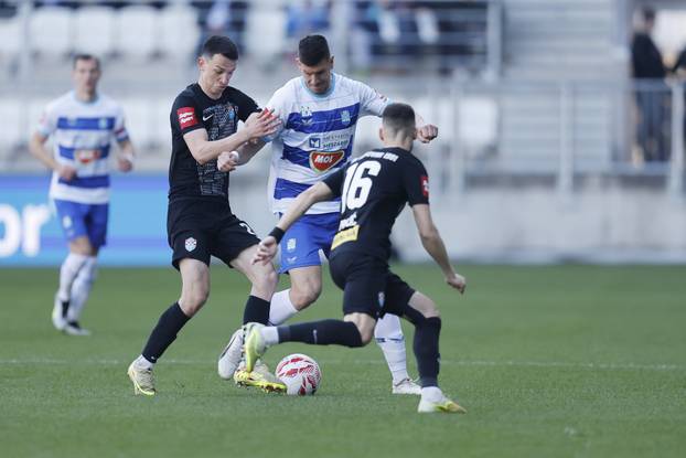 Osijek i Vukovar 1991 sastali se u 24. kolu SuperSport HNL-a.