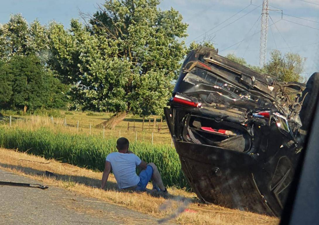 Kaos na cestama, nesreće od Slavonije do Dalmacije: 'Užas, auto se nekoliko puta prevrnuo'