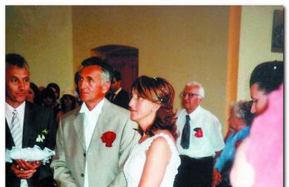 Hodao iz Švicarske u BiH 39 dana na svoje vjenčanje