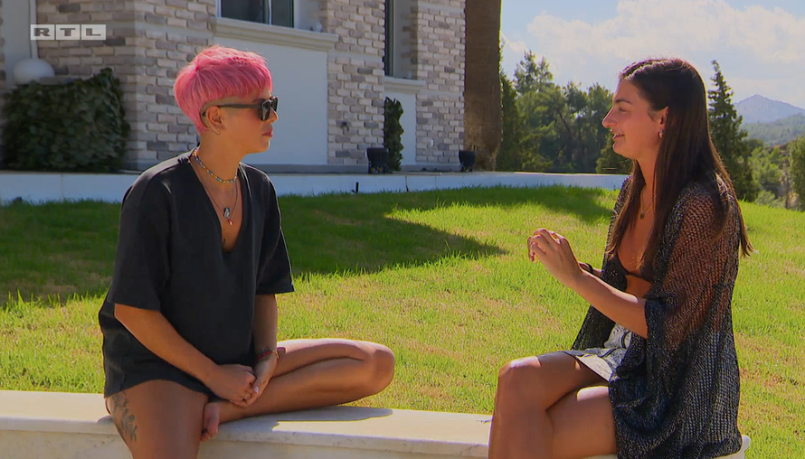 Šime je hranio Lauru, a Selma i Vanja negoduju: Jednu hrani, drugu hvali, a treću gleda...