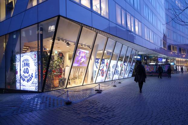 Zagreb: Otvorenje Phat Phillijeve izložbe "Memory Lane - 40 godina hip-hopa"