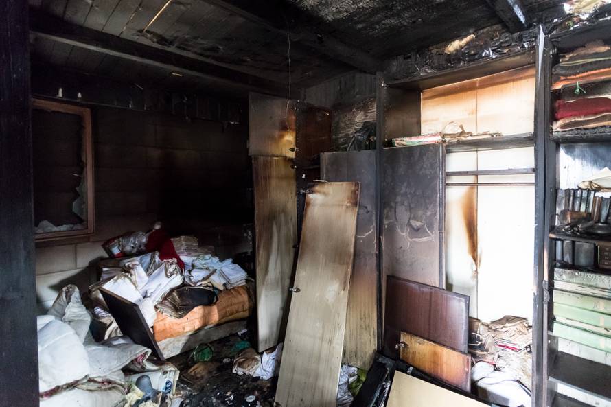 'Sve mi je izgorjelo, i odjeća. Sve što imam je ovo što nosim'