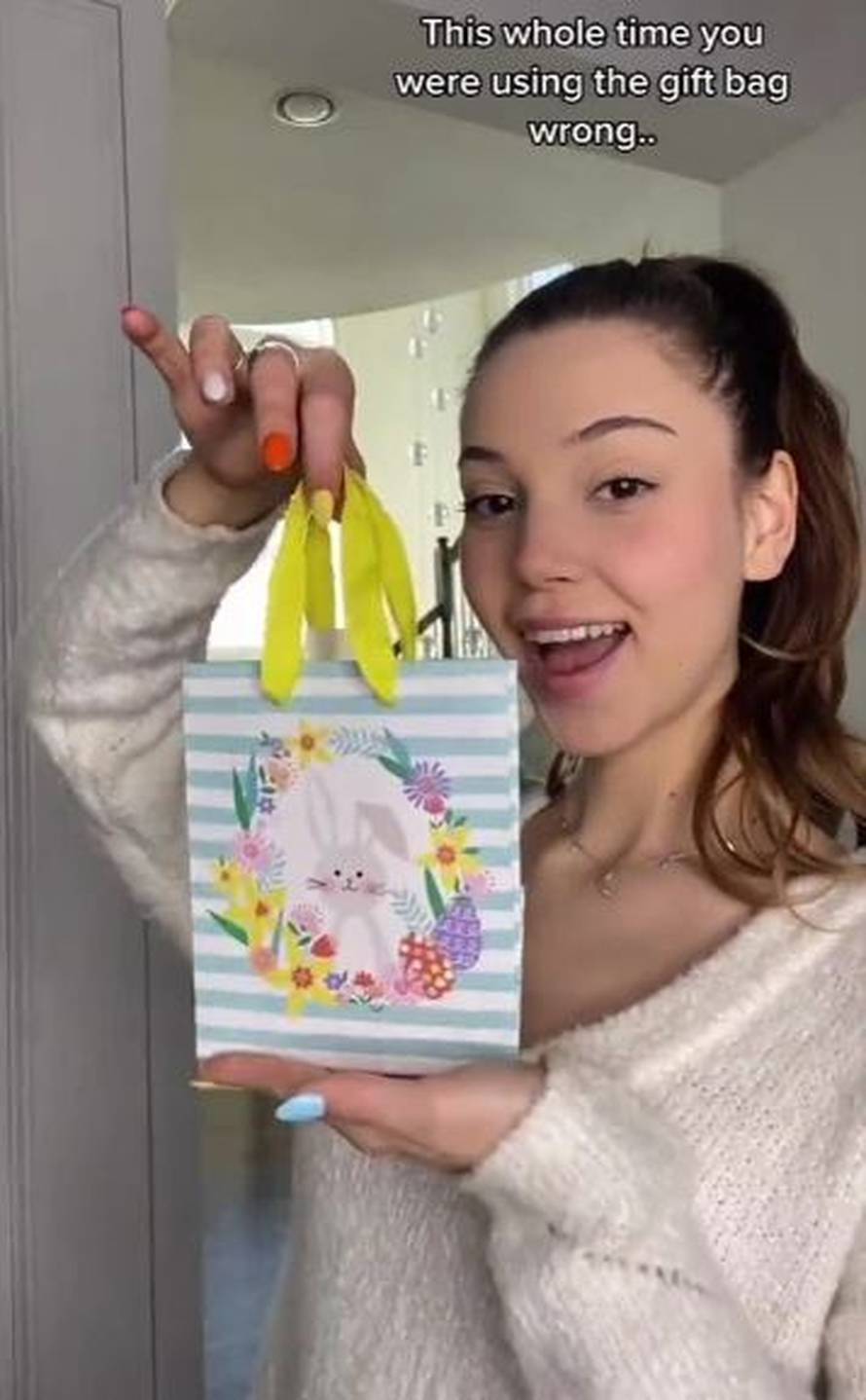 Kako koristite poklon vrećicu? Ova TikTok zvijezda kaže da većina nas ne zna pravi način